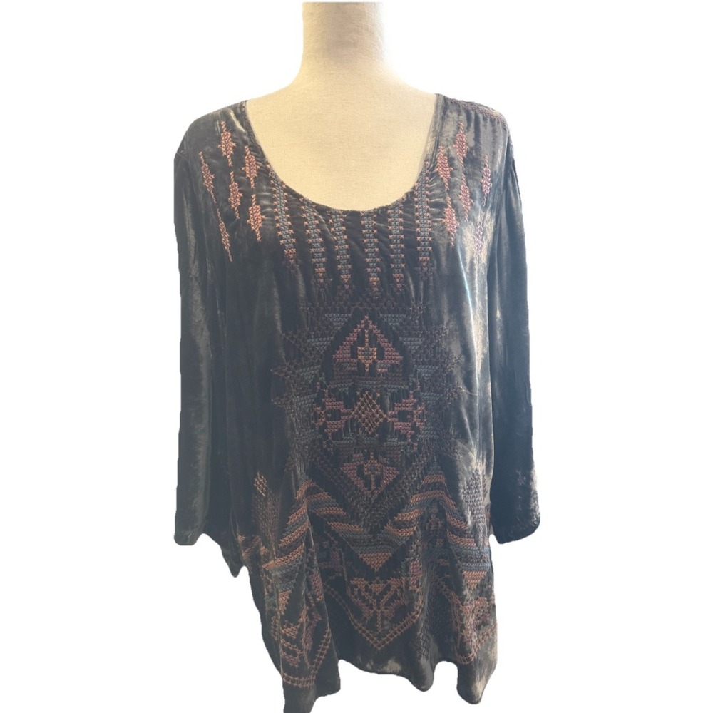 Johnny Was JW Velvet Tunic Top Silk‎ Gray Boho Embroidered Aztec Tribal Large